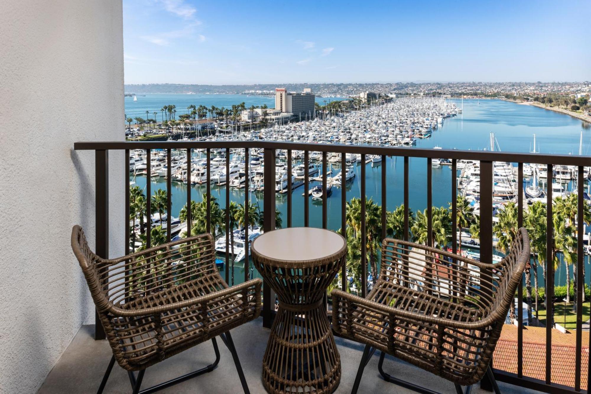 Executive Zimmer mit 2 Doppelbetten – Marina Tower